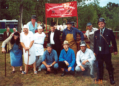 Mannschaftsfoto der Mnner zum Tag des lteren Brgers (Foto: 2003)